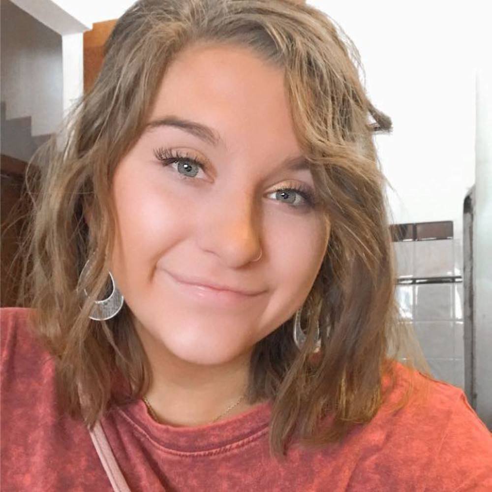 Meet your Posher, Brianna